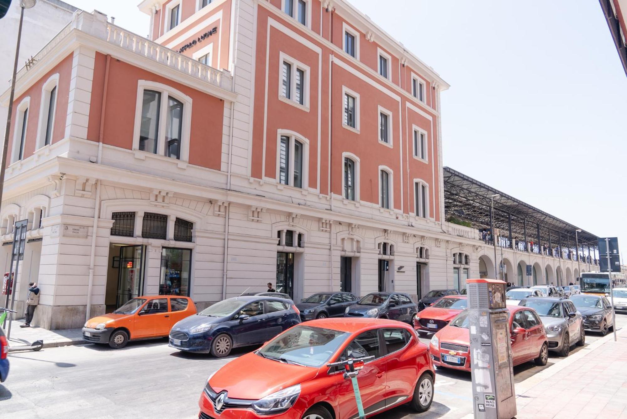 Shl _ Grandi Stazioni _ Bari Centrale Kültér fotó